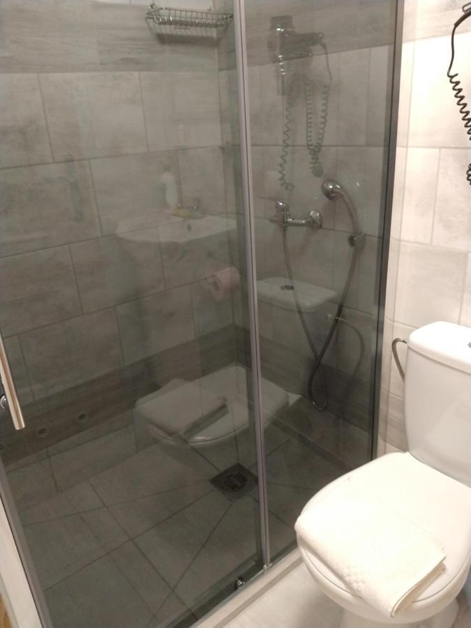 Bialy Slon Delux Hostel Гдиня Екстериор снимка