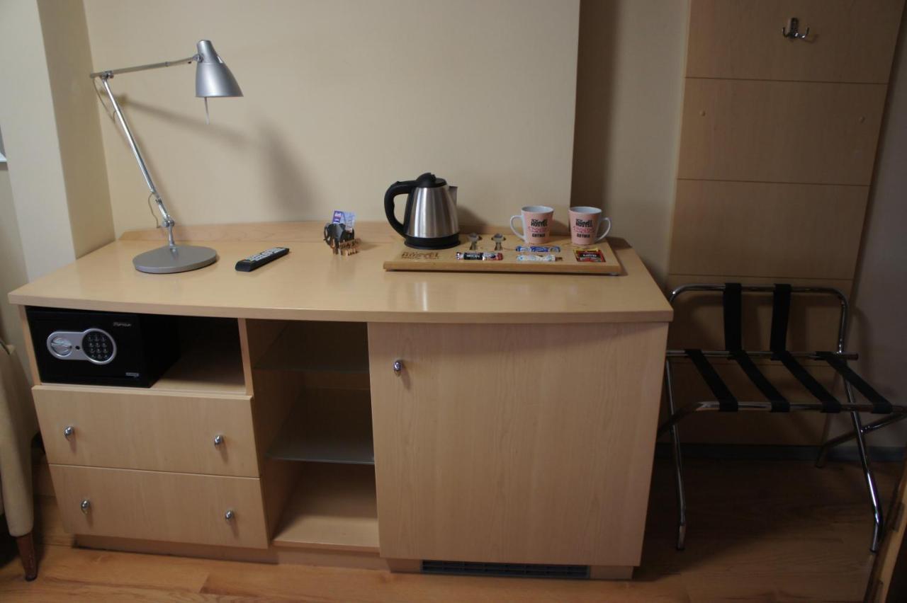 Bialy Slon Delux Hostel Гдиня Екстериор снимка